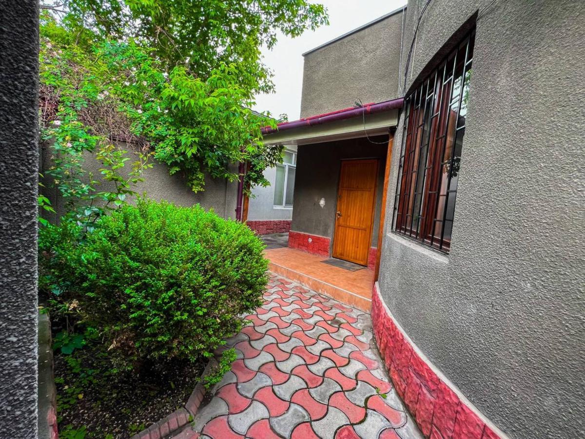 Ala-Bel Guesthouse Biškek Exteriér fotografie